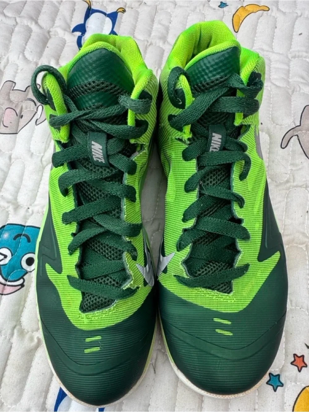 Nike Kids Neon Green and Dark Green High-Top Sneakers